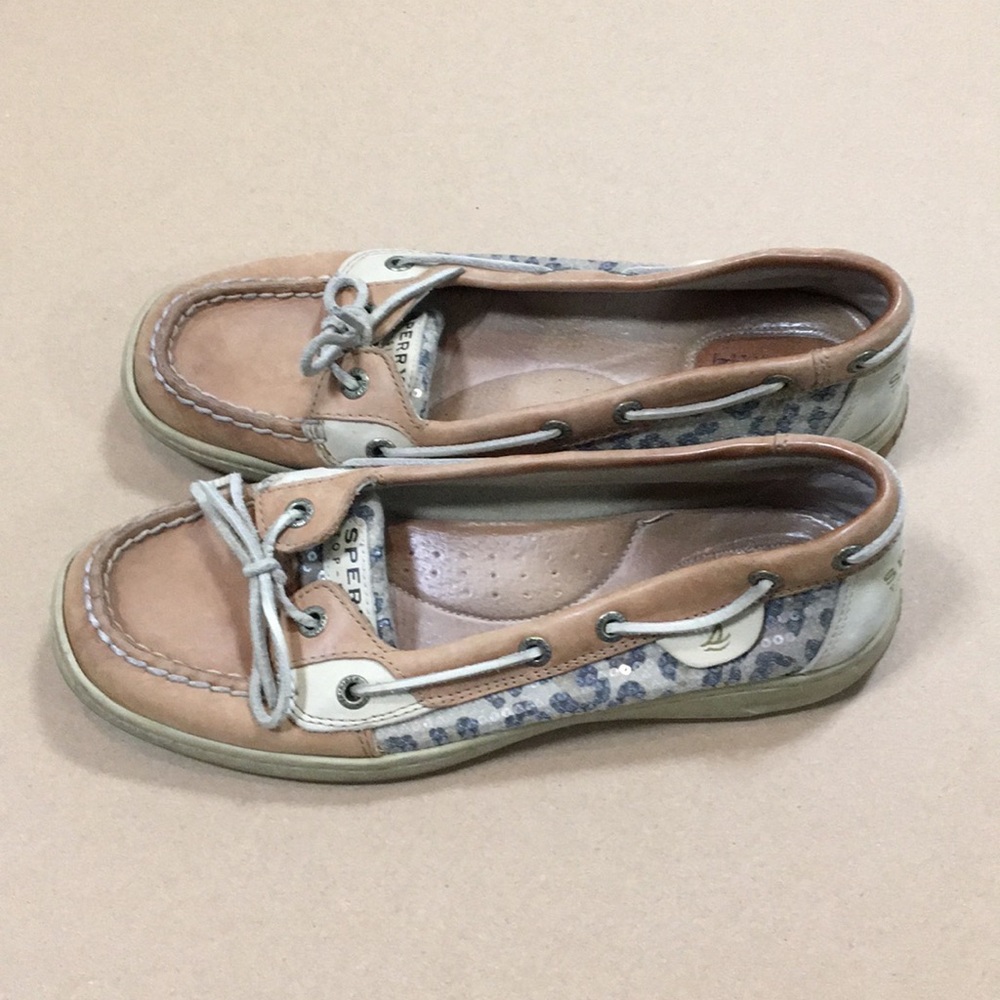 Sperry women Topsider Angelfish slip-on animal print Sequin detail Shoe size 8.5